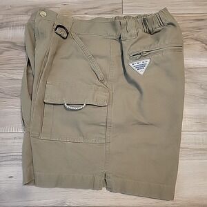 Columbia PFG Rugged Cargo Shorts Khaki Hiking Camping 7" INS Mens Small